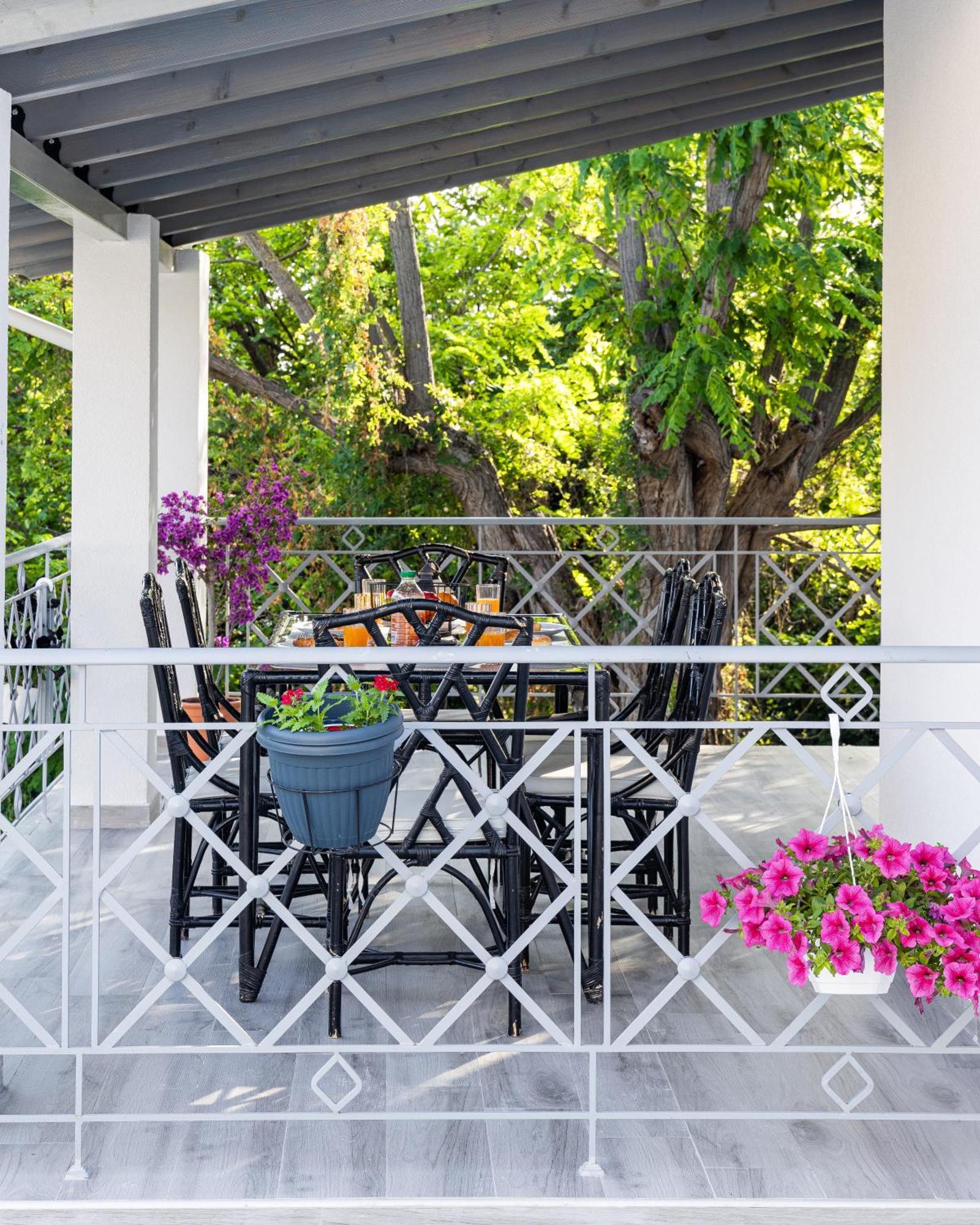 Montecasa Apartment
